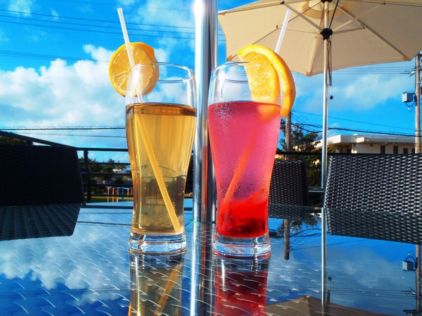 ４．リゾート気分のカジュアルホテルでテラス朝食はいかが？『ホテル・デ・ラクア宮古島』3481114