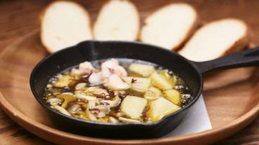 食事・飲み物 / 3