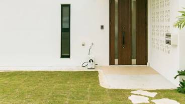 施設の入り口 / 9