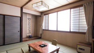 [東館] 和室8畳 (お手洗い, 洗面所なし)