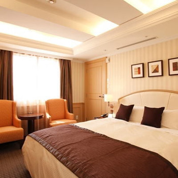 高崎駅から徒歩約1分！優雅なコースディナーで思い出作り3452194