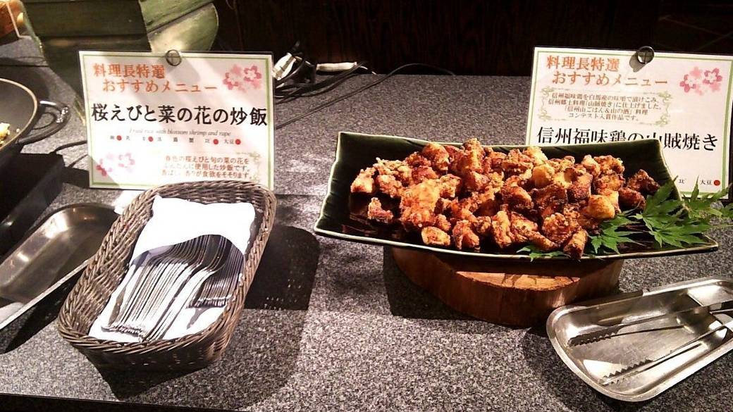 夕食ビュッフェイメージ③ / 3