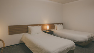 [洋室ツイン] バス無/ 27平米 禁煙