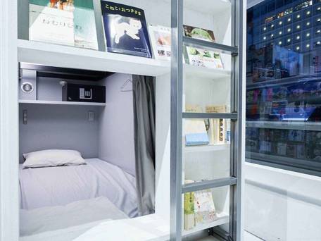 BOOK AND BED TOKYO 心斎橋店 / 2