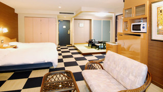 デラックス 4 人部屋 マウンテンビュー