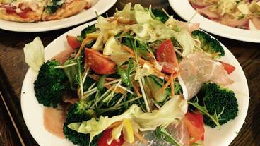 食事・飲み物 / 1