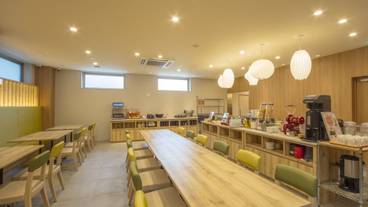 朝食スペース / 7