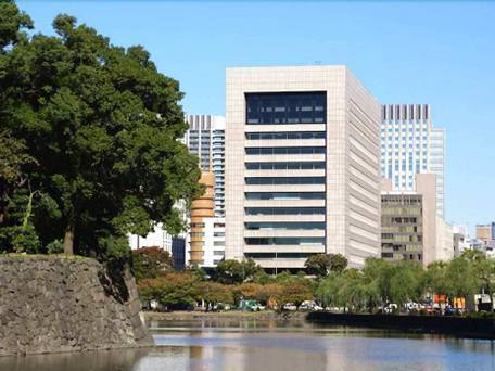 KKRホテル東京（国家公務員共済組合連合会東京共済会館） / 4