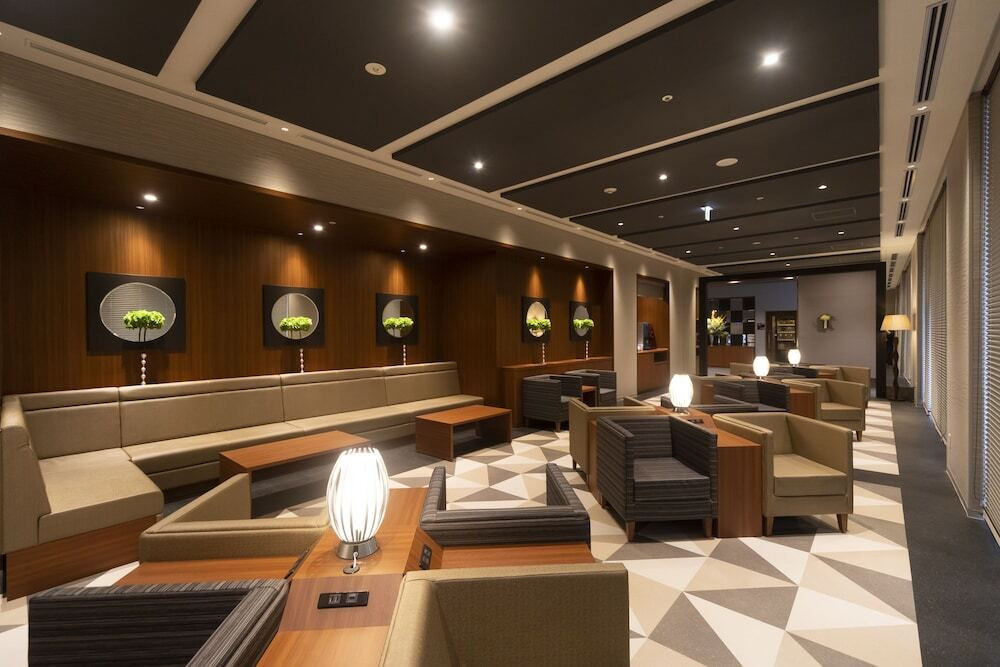 ロビーラウンジ