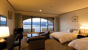 レギュラーフロア スーペリア洋室 / 3