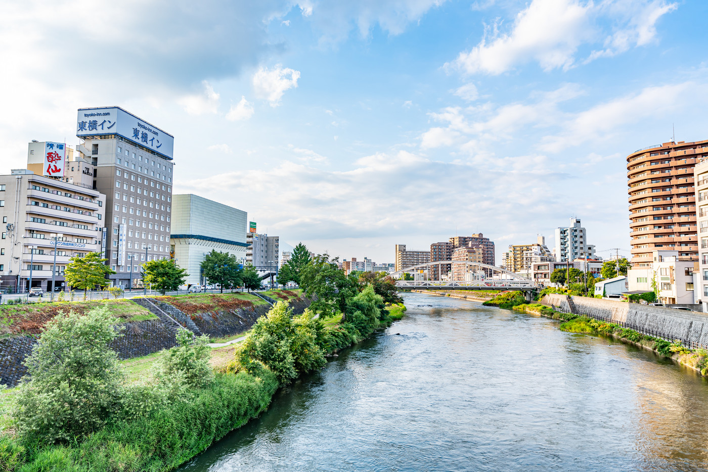 盛岡の夏 不出来橋からの都市風景