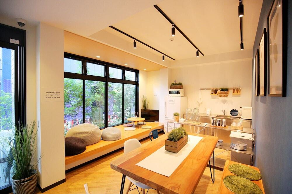 ロビー応接スペース