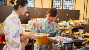 朝食スペース / 9