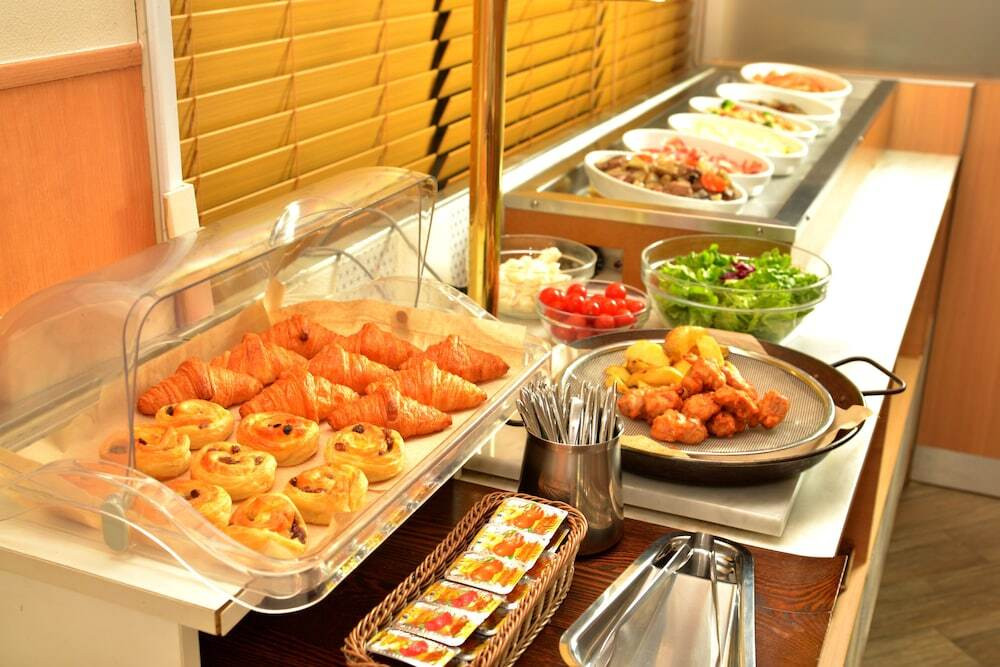 朝食ビュッフェ