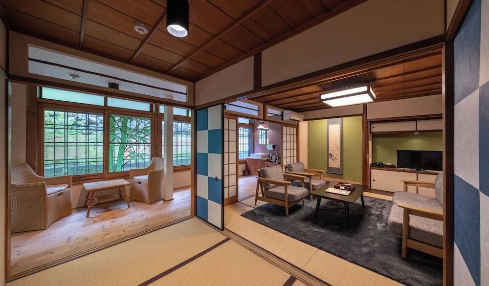 井筒楼 参番 / 1