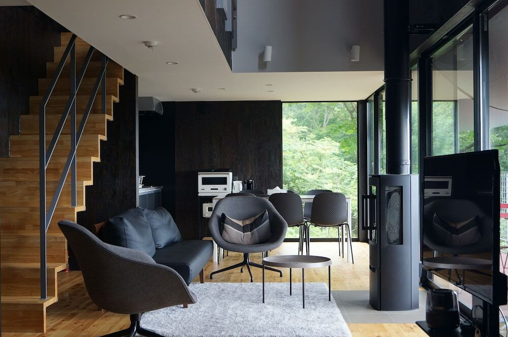 クリアなグランピングドームで星を眺めながら眠りにつく3995125