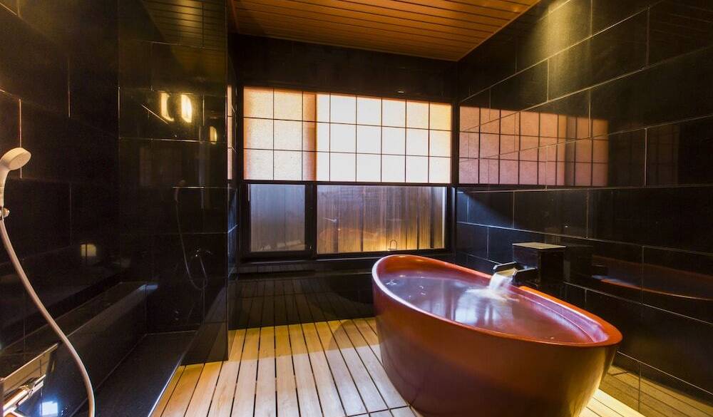 貸切風呂 漆の湯 / 5