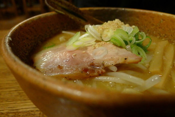 「拉麺酒房 熊人」料理 746347 一般小売をしない信州地味噌の香りがふんわりと・・・・