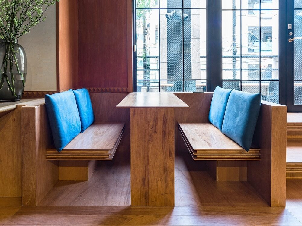 ロビーラウンジ