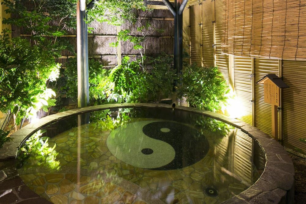 1. 高級感のある佇まい。和モダンなお部屋でくつろげる「玉屋旅館」3445124