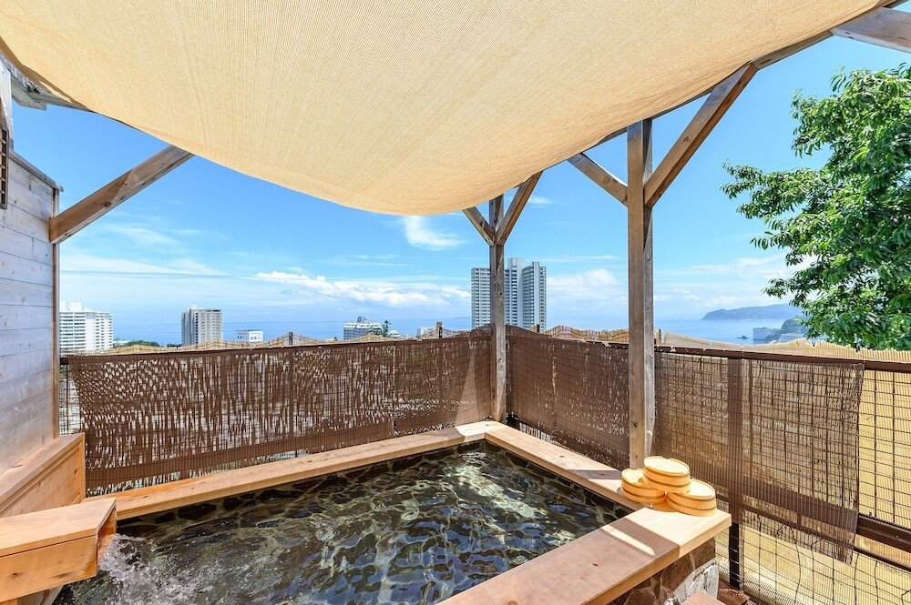 駅近なのにリゾート気分が味わえちゃう♪3422139