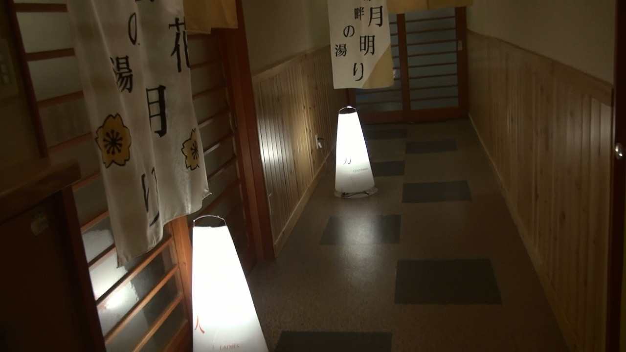 石造り、檜、2種類の大浴場。夜の月見風呂が楽しめるお風呂も3493828