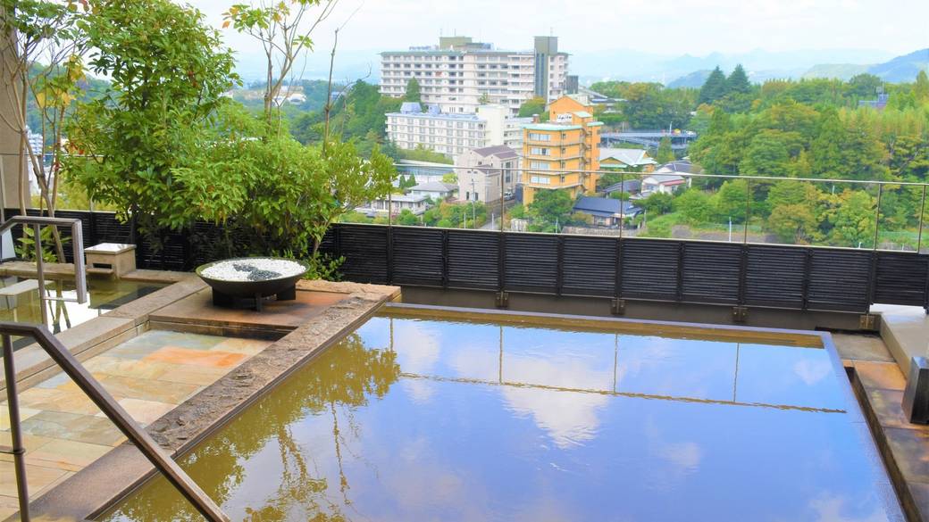 男性露天風呂 金湯 / 1