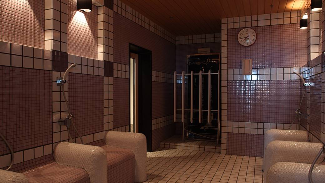 お肌が喜ぶ♡
熱海と湯河原の温泉 / 4