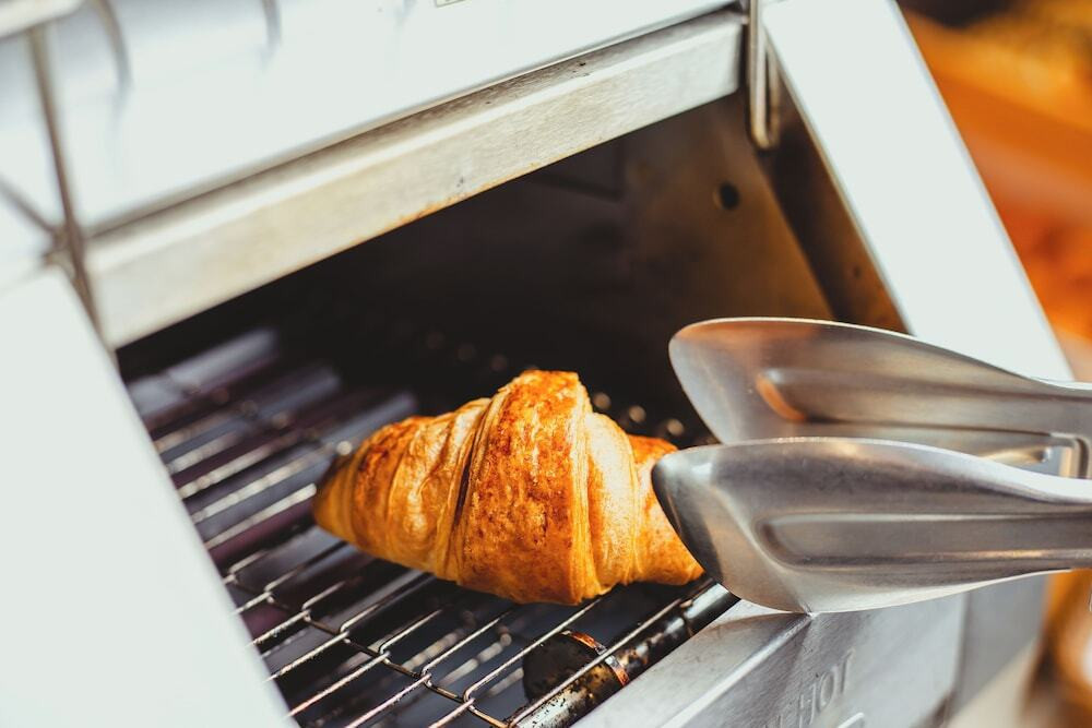 朝食ビュッフェ