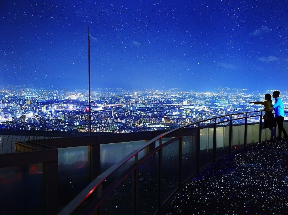 都会のオアシスで優雅な朝食が叶う4264341