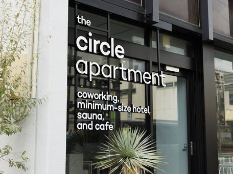 the circle apartment / 1