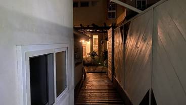 施設の正面 / 19