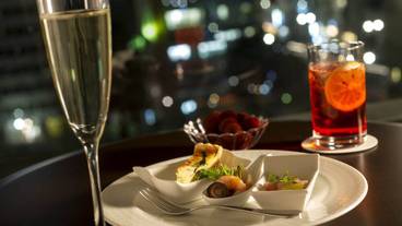 クラブラウンジ／カクテルサービス / 2