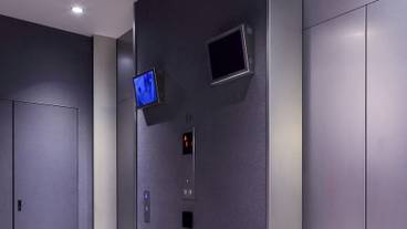 エレベーター / 1