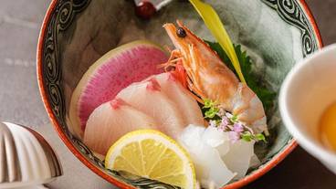 食事・飲み物 / 5