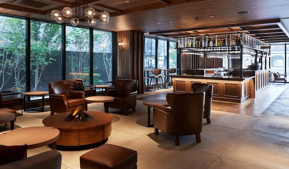 ロビーラウンジ / 1