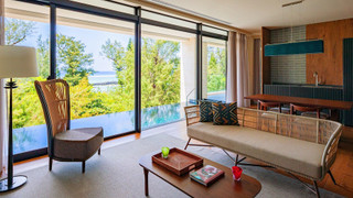 [プライベートプール] エグゼクティブ・スイートルーム２階 / ツインベッド