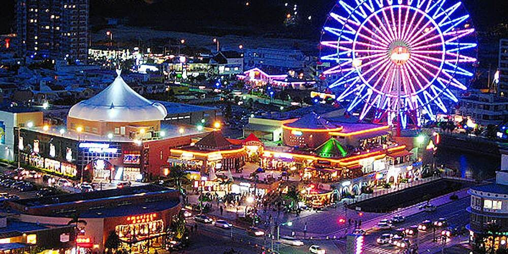 ショッピングモール