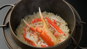 季節の炊き込みご飯 ズワイ蟹めし / 3