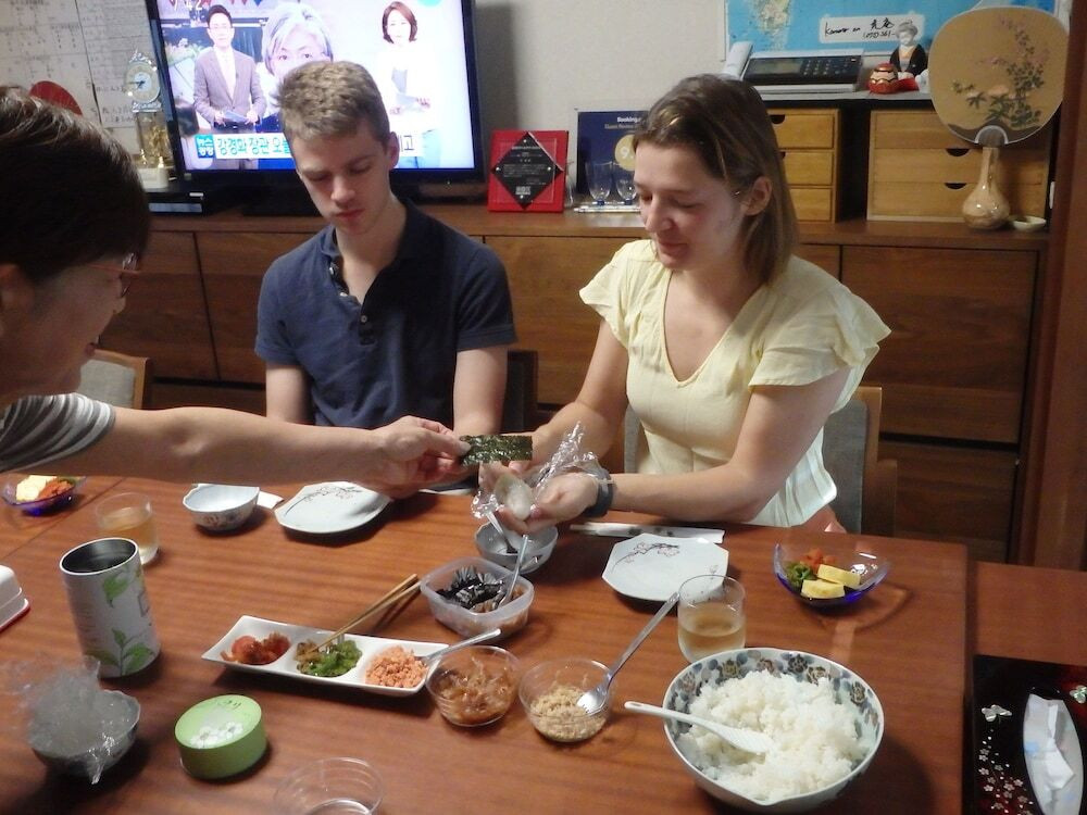お食事