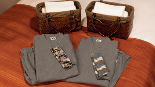 ハリウッドツイン 35平米 禁煙 / 国道側 / 天然温泉客室風呂付き