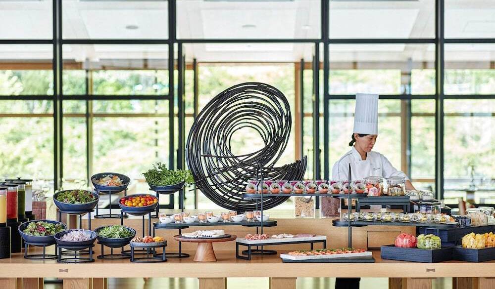 レストランの竹細工のオブジェ / 1