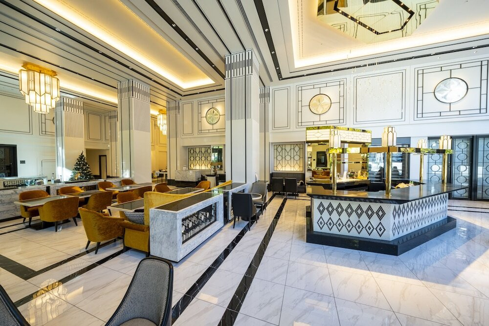 ロビーラウンジ