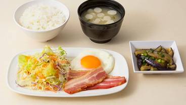 朝食 / 3