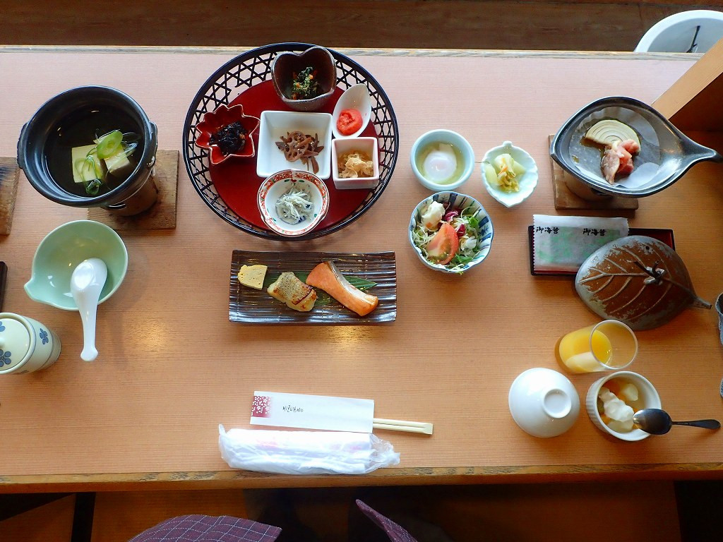 朝食の一部