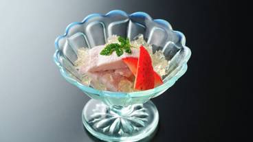食事・飲み物 / 33