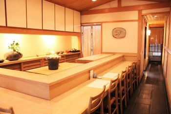 「日本料理 川島」 内観 52387729 