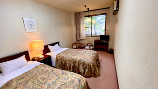 ベーシック ツインルーム シングルベッド 2 台 禁煙 専用バスルーム