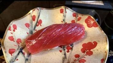 食事・飲み物 / 12