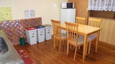 客室内のダイニングエリア / 3